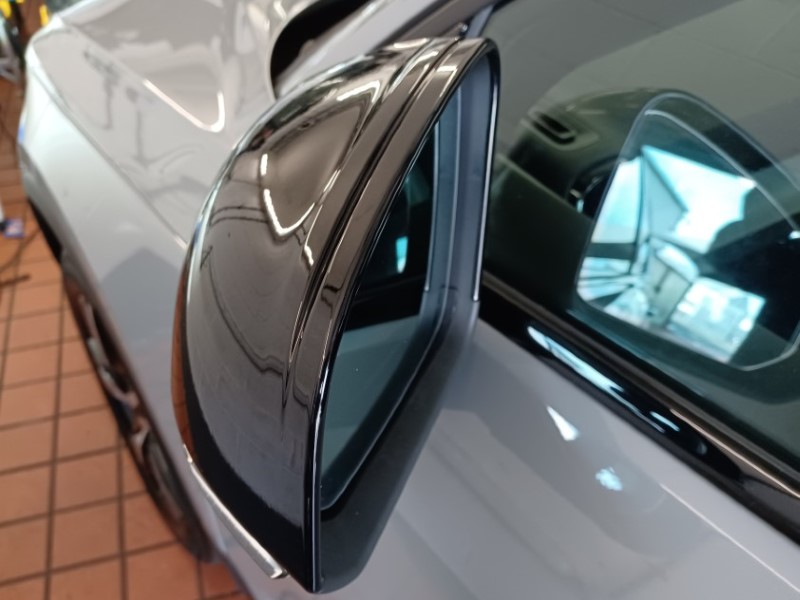 2023 (73) VOLVO XC40 2.0 B3P Plus Dark 5dr Auto 5535472