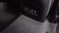 2023 (73) VOLVO XC40 2.0 B3P Plus Dark 5dr Auto 5535456