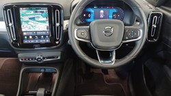 2023 (73) VOLVO XC40 2.0 B3P Plus Dark 5dr Auto 5535458