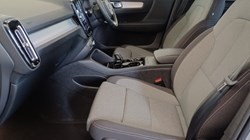 2023 (73) VOLVO XC40 2.0 B3P Plus Dark 5dr Auto 5535464