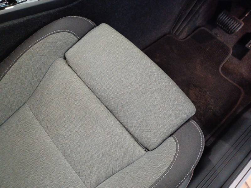 2023 (73) VOLVO XC40 2.0 B3P Plus Dark 5dr Auto 5535449