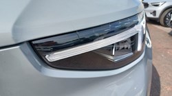 2023 (73) VOLVO XC40 2.0 B3P Plus Dark 5dr Auto 5535482