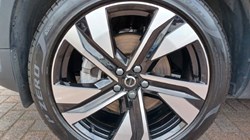2025 (75) VOLVO XC40 2.0 B3P Ultra Bright 5dr Auto 5533439