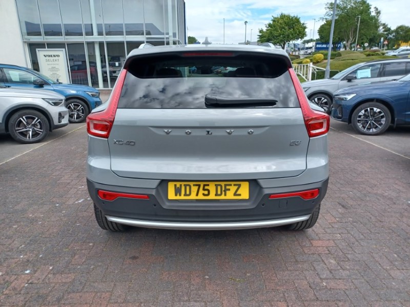 2025 (75) VOLVO XC40 2.0 B3P Ultra Bright 5dr Auto 5533447