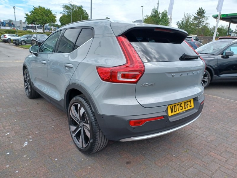 2025 (75) VOLVO XC40 2.0 B3P Ultra Bright 5dr Auto 5533388