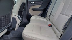 2025 (75) VOLVO XC40 2.0 B3P Ultra Bright 5dr Auto 5533428