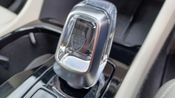 2025 (75) VOLVO XC40 2.0 B3P Ultra Bright 5dr Auto 5533393
