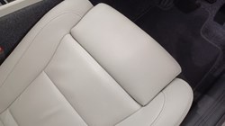 2025 (75) VOLVO XC40 2.0 B3P Ultra Bright 5dr Auto 5547367