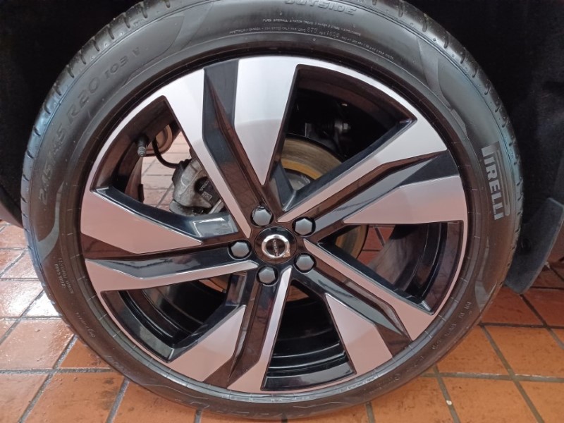 2025 (75) VOLVO XC40 2.0 B3P Ultra Bright 5dr Auto 5547392