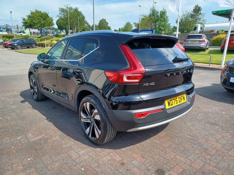 2025 (75) VOLVO XC40 2.0 B3P Ultra Bright 5dr Auto 5547343