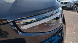 2025 (75) VOLVO XC40 2.0 B3P Ultra Bright 5dr Auto 5547402