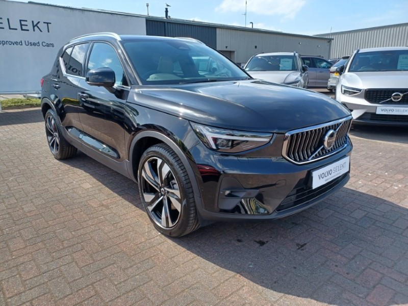 2025 (75) VOLVO XC40 2.0 B3P Ultra Dark 5dr Auto