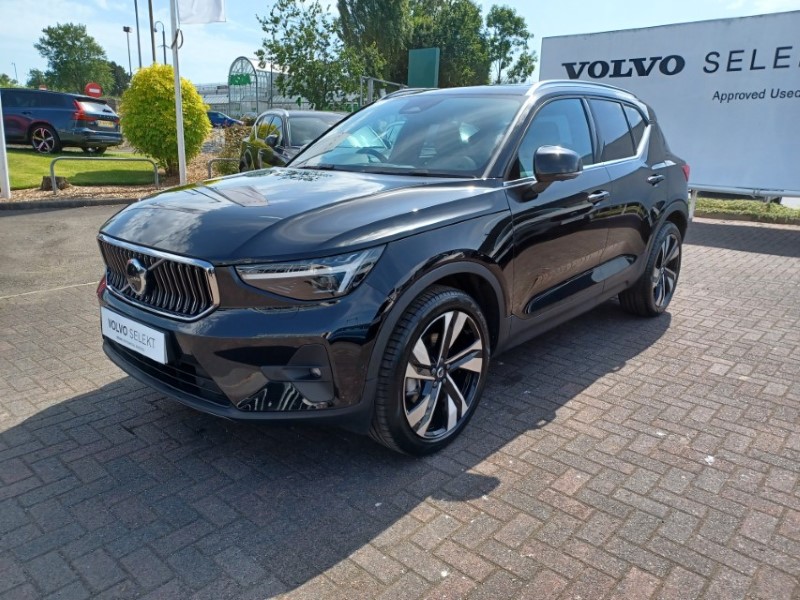 2025 (75) VOLVO XC40 2.0 B3P Ultra Bright 5dr Auto 5547342
