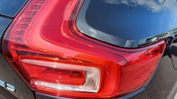 2025 (75) VOLVO XC40 2.0 B3P Ultra Bright 5dr Auto 5547395