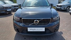 2025 (75) VOLVO XC40 2.0 B3P Ultra Bright 5dr Auto 5547341