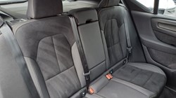 2025 (25) VOLVO XC40 2.0 B4P Plus Dark 5dr Auto 5560878