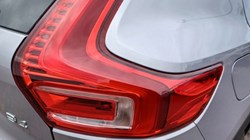2025 (25) VOLVO XC40 2.0 B4P Plus Dark 5dr Auto 5560891