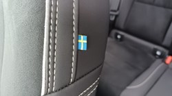 2025 (25) VOLVO XC40 2.0 B4P Plus Dark 5dr Auto 5560887