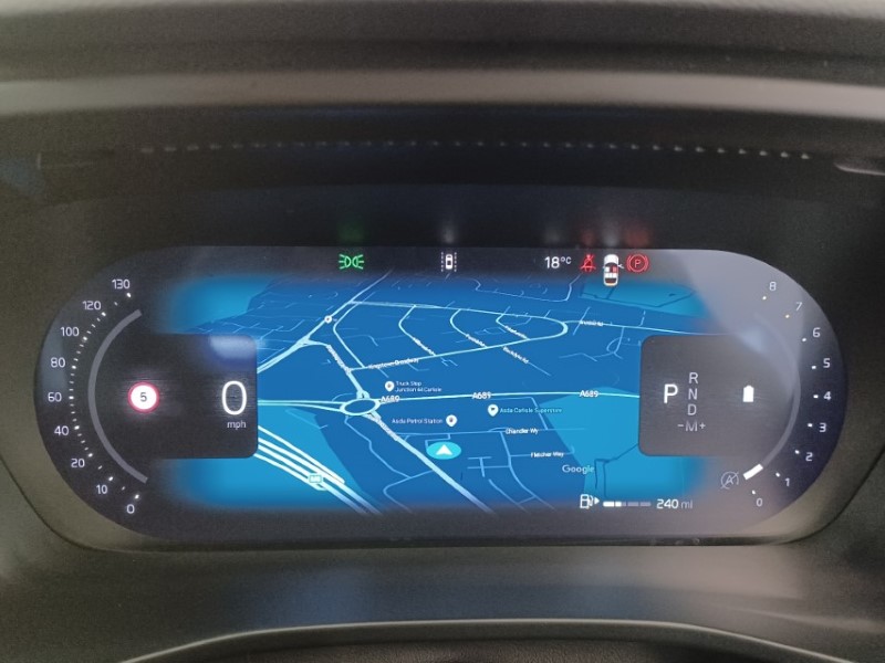 2025 (25) VOLVO XC40 2.0 B4P Plus Dark 5dr Auto 5560868