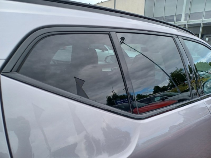2025 (25) VOLVO XC40 2.0 B4P Plus Dark 5dr Auto 5560894