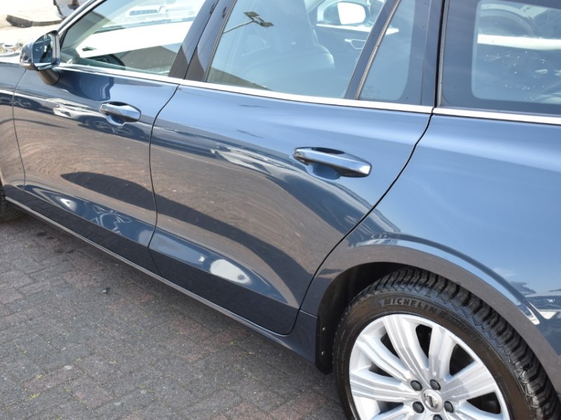 2022 (71) VOLVO V60 2.0 B4P Inscription 5dr Auto [7 speed] 5597594