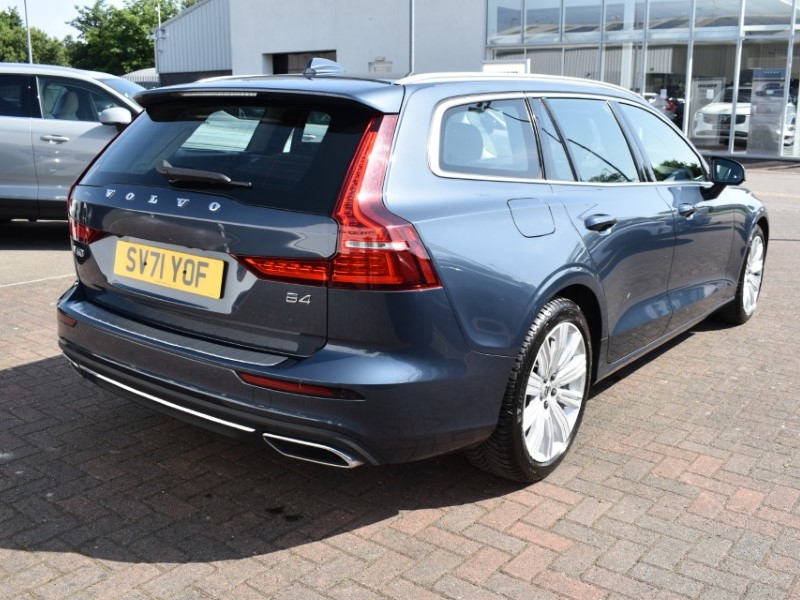 2022 (71) VOLVO V60 2.0 B4P Inscription 5dr Auto [7 speed] 5597592