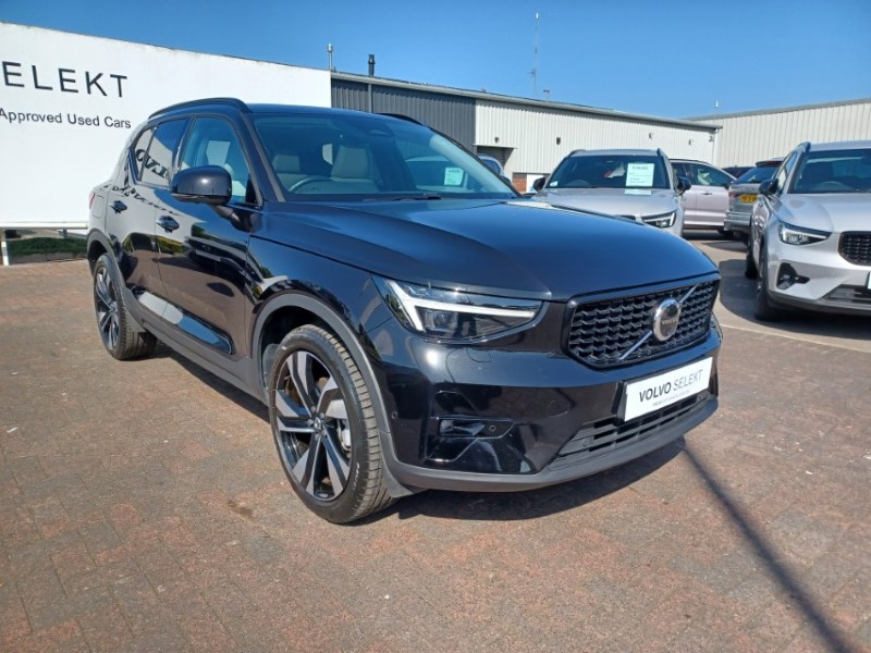 2024 (74) VOLVO XC40 2.0 B4P Ultra Dark 5dr Auto