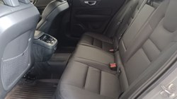 2023 (23) VOLVO V60 2.0 B5P Cross Country Plus 5dr AWD Auto 5551380