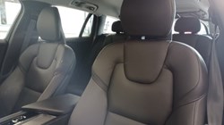 2023 (23) VOLVO V60 2.0 B5P Cross Country Plus 5dr AWD Auto 5551379