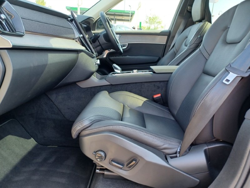 2025 (75) VOLVO XC90 2.0 T8 PHEV Ultra Dark 5dr AWD Geartronic 5614176