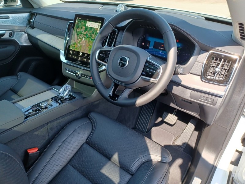 2025 (75) VOLVO XC90 2.0 T8 PHEV Ultra Dark 5dr AWD Geartronic 5614166