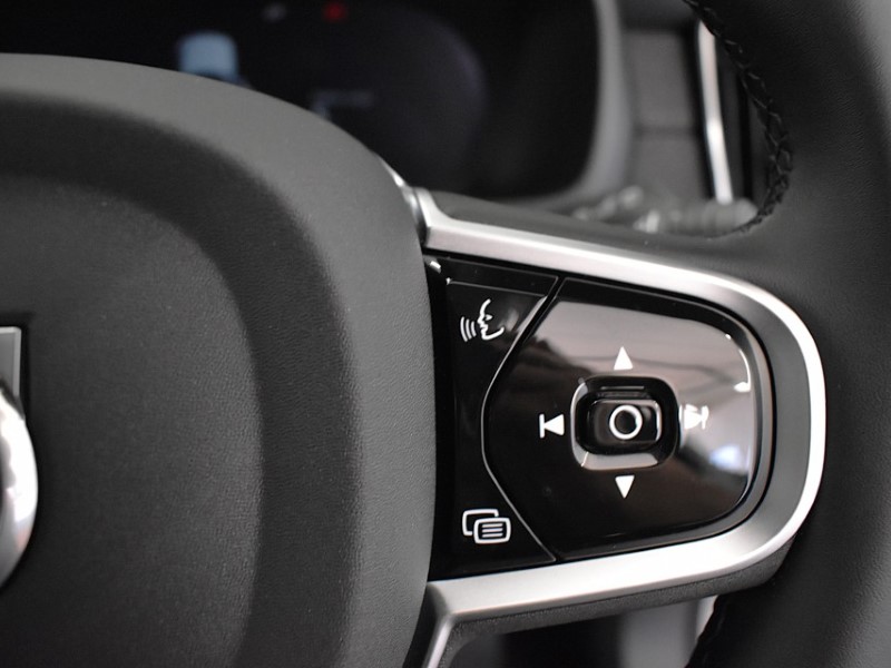 2025 (75) VOLVO XC90 2.0 T8 PHEV Ultra Dark 5dr AWD Geartronic 5614201