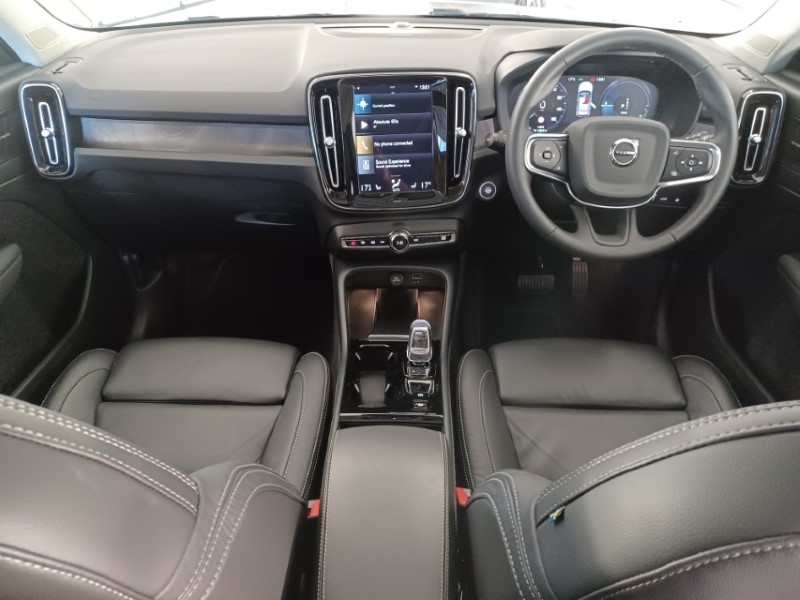 2023 (23) VOLVO XC40 1.5 T5 Recharge PHEV Ultimate Dark 5dr Auto 5569296