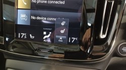 2023 (23) VOLVO XC40 1.5 T5 Recharge PHEV Ultimate Dark 5dr Auto 5569279
