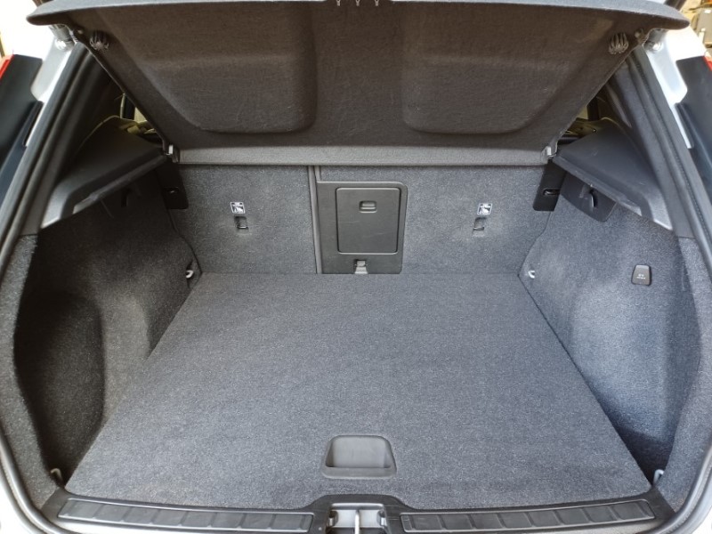 2023 (23) VOLVO XC40 1.5 T5 Recharge PHEV Ultimate Dark 5dr Auto 5569297