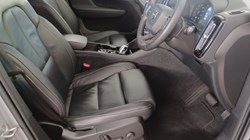 2023 (23) VOLVO XC40 1.5 T5 Recharge PHEV Ultimate Dark 5dr Auto 5569290