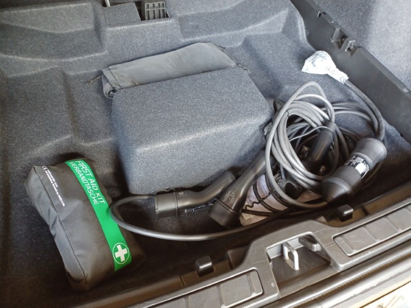 2023 (23) VOLVO XC40 1.5 T5 Recharge PHEV Ultimate Dark 5dr Auto 5569298