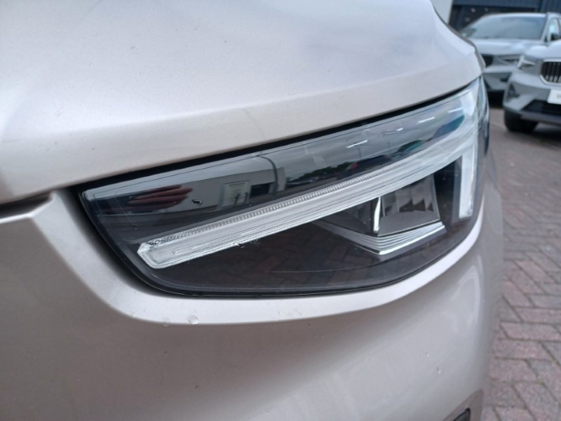 2023 (23) VOLVO XC40 2.0 B3P Plus Dark 5dr Auto 5578513