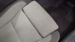 2023 (23) VOLVO XC40 2.0 B3P Plus Dark 5dr Auto 5578490