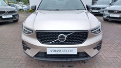 2023 (23) VOLVO XC40 2.0 B3P Plus Dark 5dr Auto 5578468