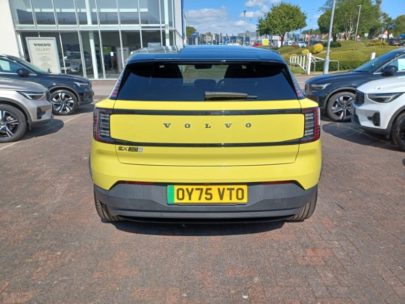 2025 (75) VOLVO EX30 200kW SM Extended Range Ultra 69kWh 5dr Auto 5628796