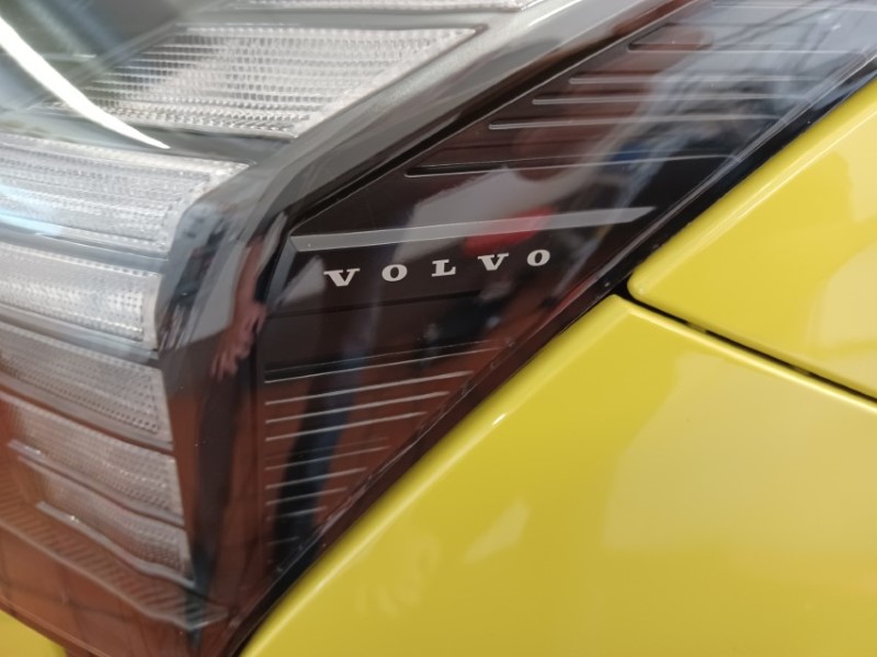 2025 (75) VOLVO EX30 200kW SM Extended Range Ultra 69kWh 5dr Auto 5628844