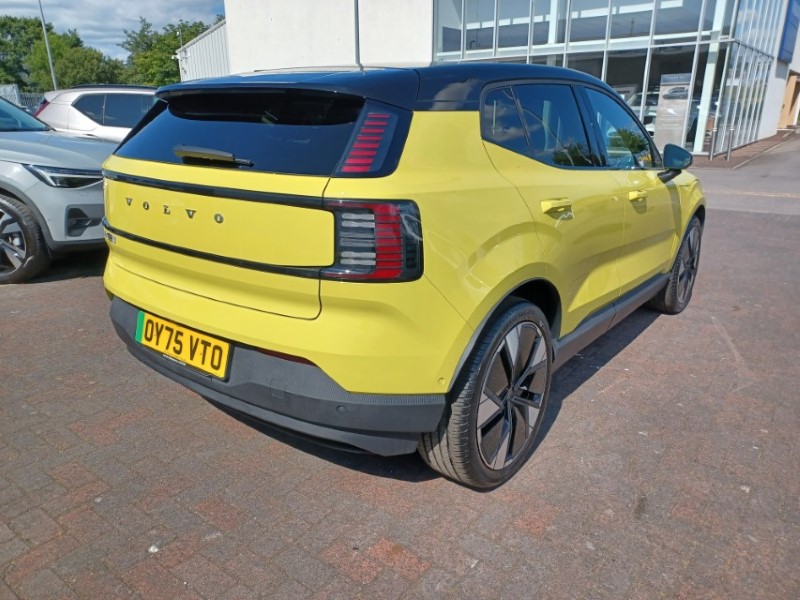 2025 (75) VOLVO EX30 200kW SM Extended Range Ultra 69kWh 5dr Auto 5628797