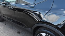 2025 (75) VOLVO XC40 2.0 B3P Plus Dark 5dr Auto 5637980