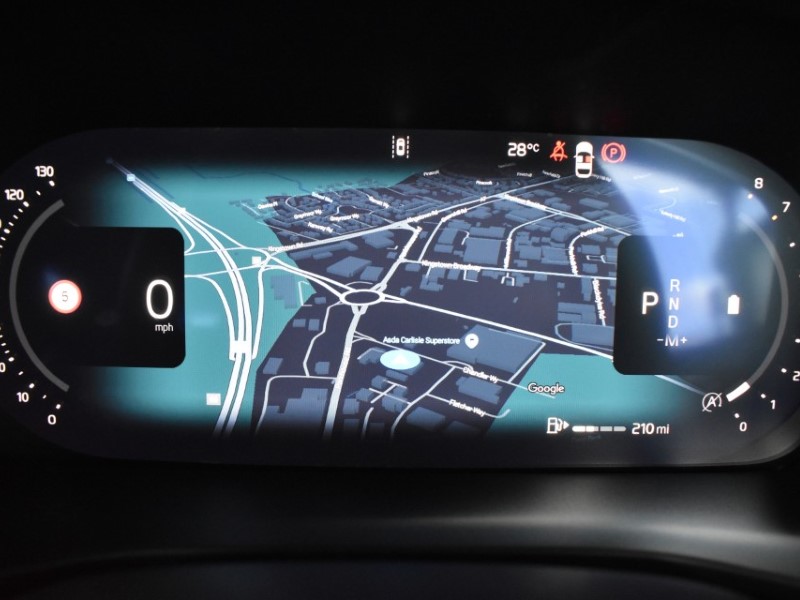 2025 (75) VOLVO XC40 2.0 B3P Plus Dark 5dr Auto 5637942