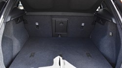 2025 (75) VOLVO XC40 2.0 B3P Plus Dark 5dr Auto 5637969
