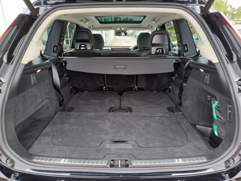 2025 (75) VOLVO XC90 2.0 T8 PHEV Plus Pro Dark 5dr AWD Geartronic 5661532