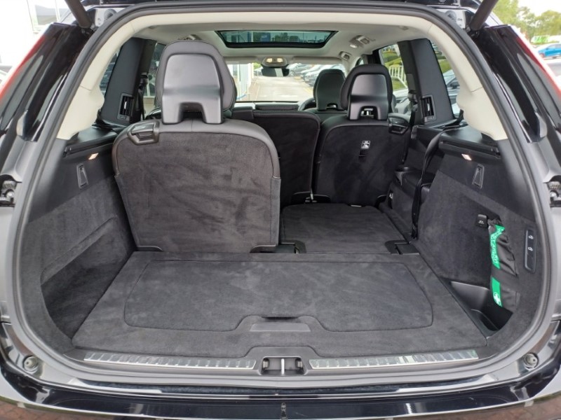 2025 (75) VOLVO XC90 2.0 T8 PHEV Plus Pro Dark 5dr AWD Geartronic 5661531