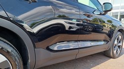 2024 (24) VOLVO XC40 2.0 B3P Plus Dark 5dr Auto 5634454