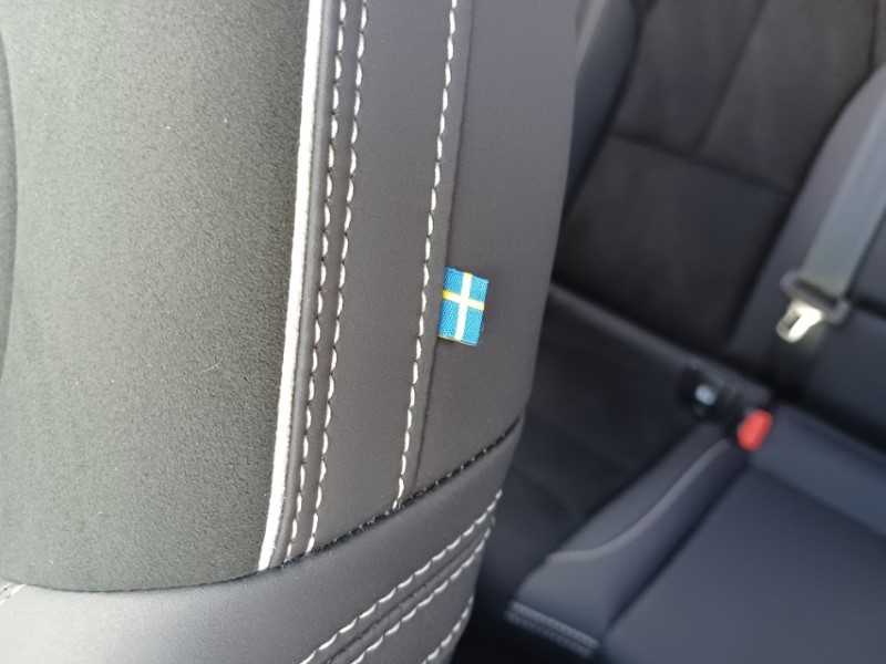 2024 (24) VOLVO XC40 2.0 B3P Plus Dark 5dr Auto 5634445